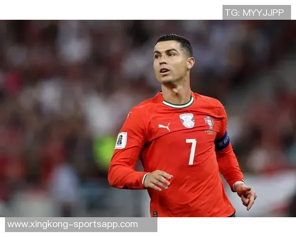 C罗呼吁世界和平并称特朗普为改变世界的重要人物之一