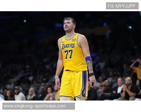 东契奇称赞文班亚马为最具挑战性的对手表达对其的爱与尊重