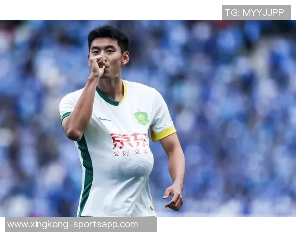 成都蓉城正式签约29岁前锋王子铭上赛季为北京国安打入5球 成都蓉城正式签约29岁前锋王子铭上赛季为北京国安打入5球