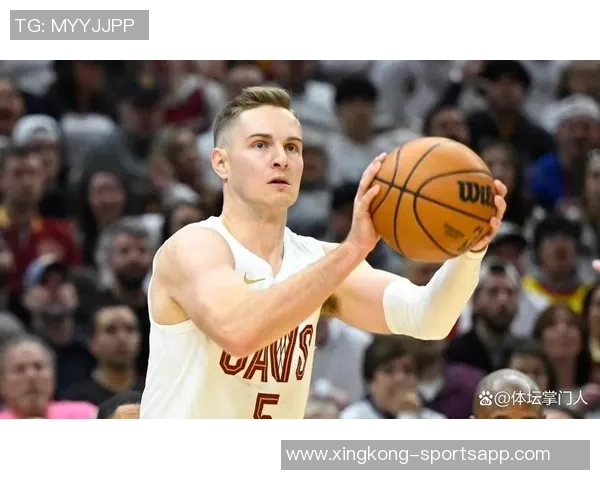詹姆斯称骑士引进鲍尔为明智之举常规赛已不再关键 詹姆斯称骑士引进鲍尔为明智之举常规赛已不再关键