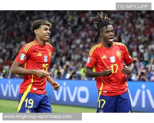 西班牙出线战吸引近400万观众收视率夺冠成为当日焦点